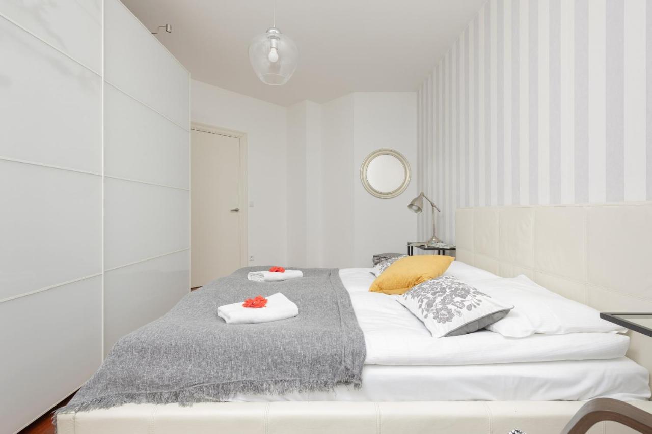 Warsaw Slominskiego Apartment By Noclegi Renters Ngoại thất bức ảnh